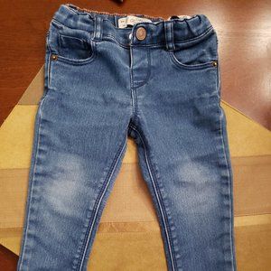 *10/$15* Baby Zara 12-18 mo. jeans